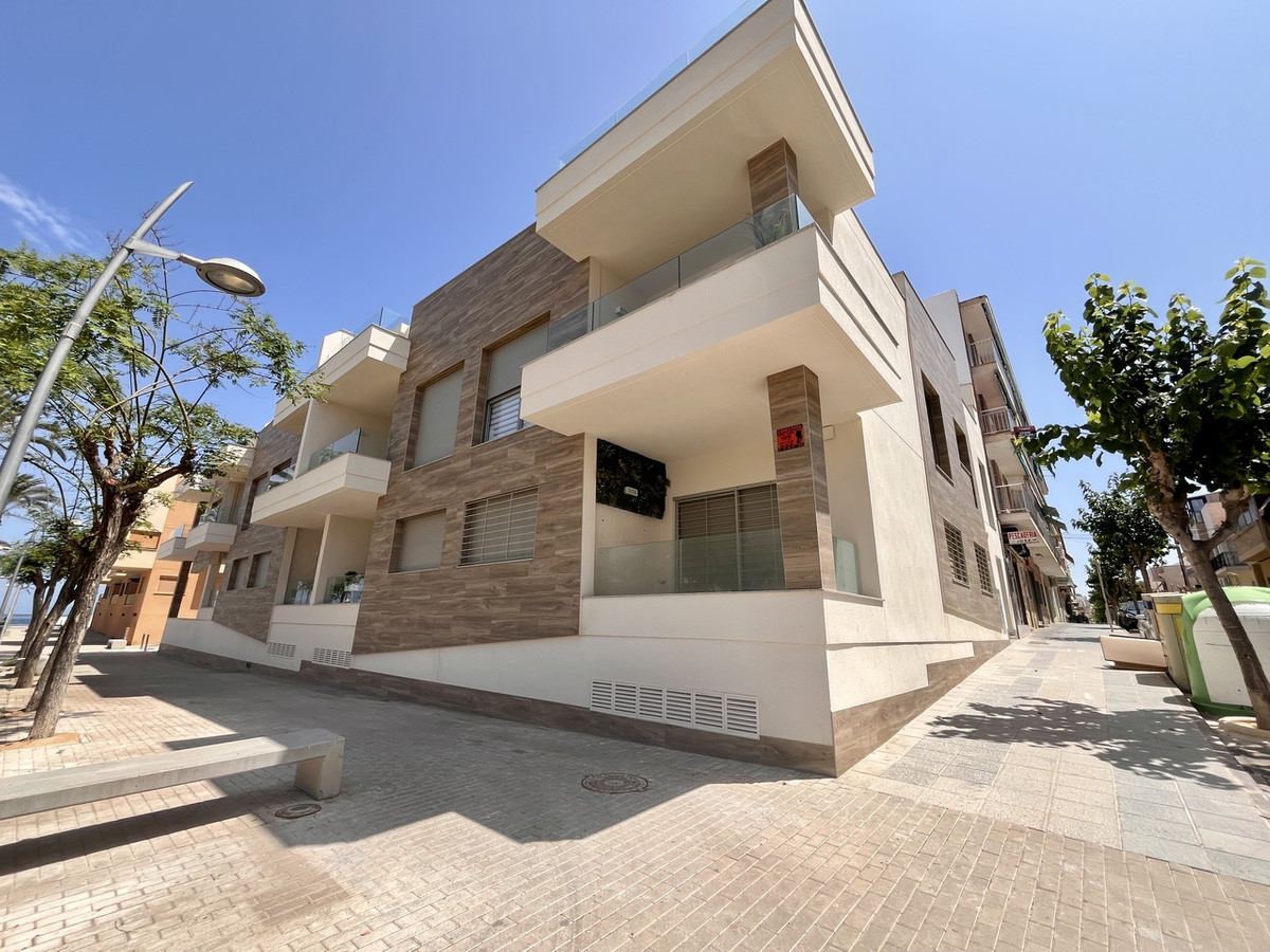 For sale - 2 Bedroom 2 Bathroom Apartment - Penthouse in Pilar de la Horadada - Torre de la Horadada  - Alicante