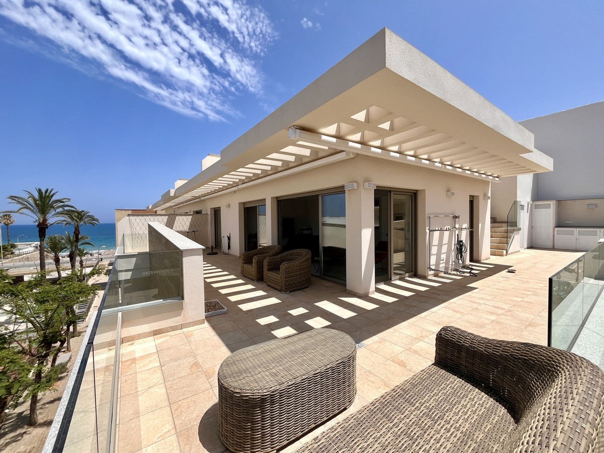 For sale - 2 Bedroom 2 Bathroom Apartment - Penthouse in Pilar de la Horadada - Torre de la Horadada  - Alicante