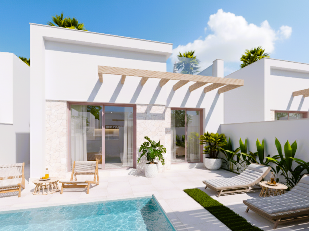 2 Bedroom 2 Bathroom Villa in Roldan