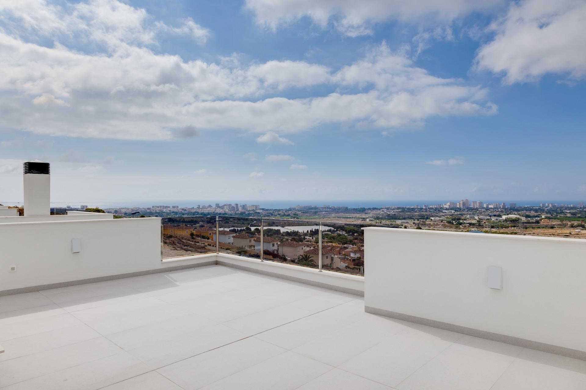 For sale - 3 Bedroom 3 Bathroom Villa in Mutxamel - Mutxamel  - Alicante