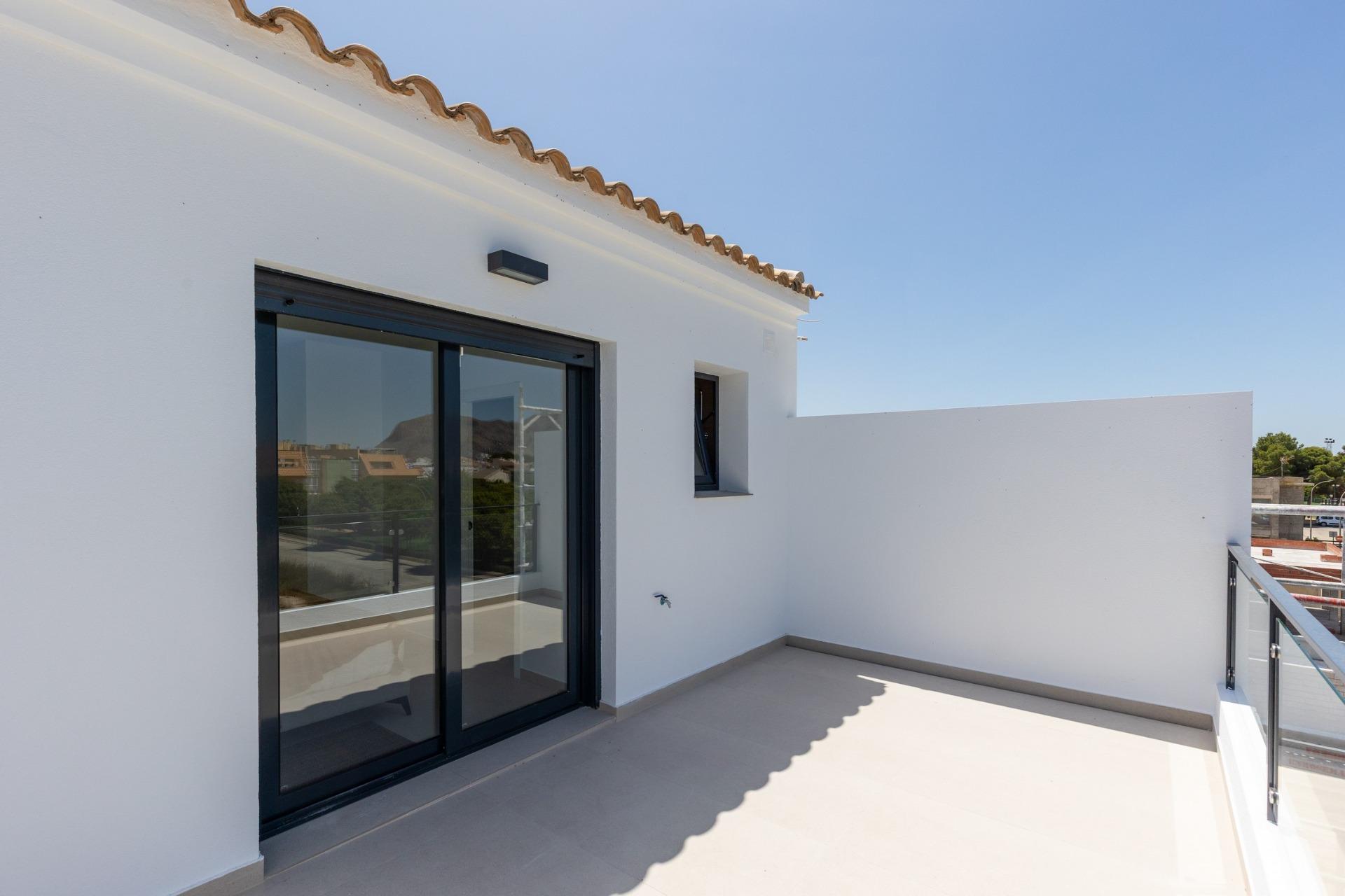 New Build - 4 Bedroom 2 Bathroom Town House in Rafal - pueblo  - Alicante