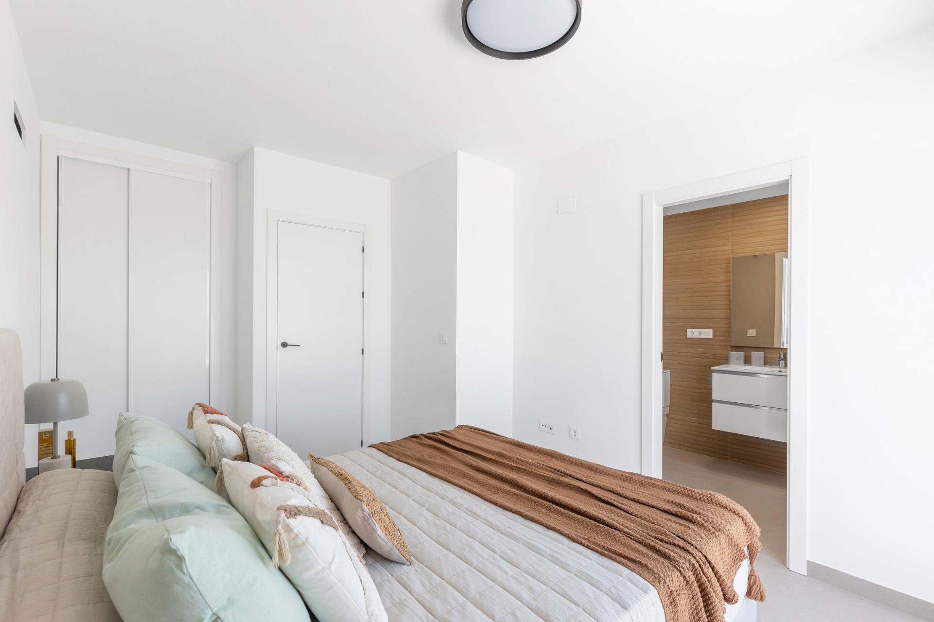 New Build - 4 Bedroom 2 Bathroom Town House in Rafal - pueblo  - Alicante