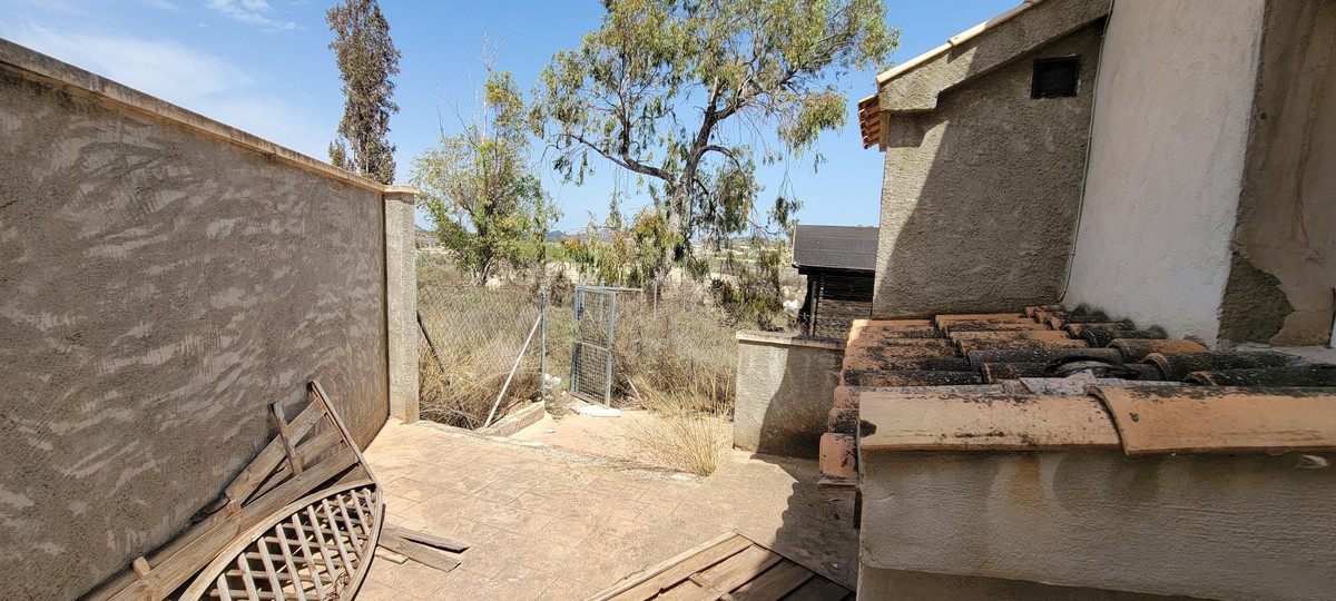 For sale - 4 Bedroom 3 Bathroom House - Finca - Cortijo in Orihuela - Torremendo  - Alicante