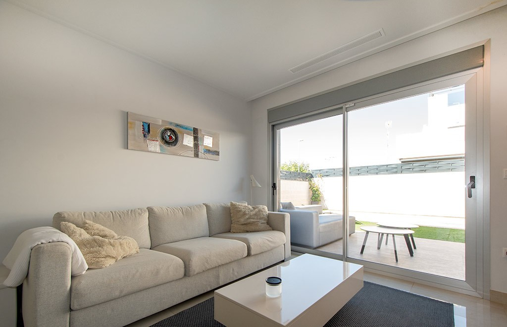 For sale - 3 Bedroom 2 Bathroom House - Townhouse in Rojales - Ciudad Quesada  - Alicante