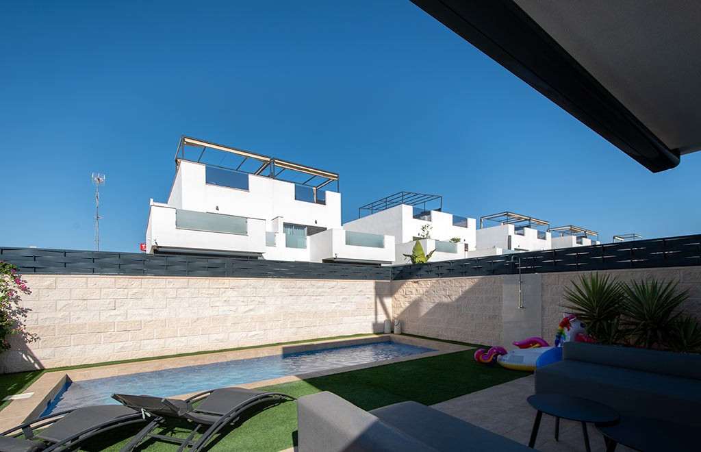 For sale - 3 Bedroom 2 Bathroom House - Townhouse in Rojales - Ciudad Quesada  - Alicante