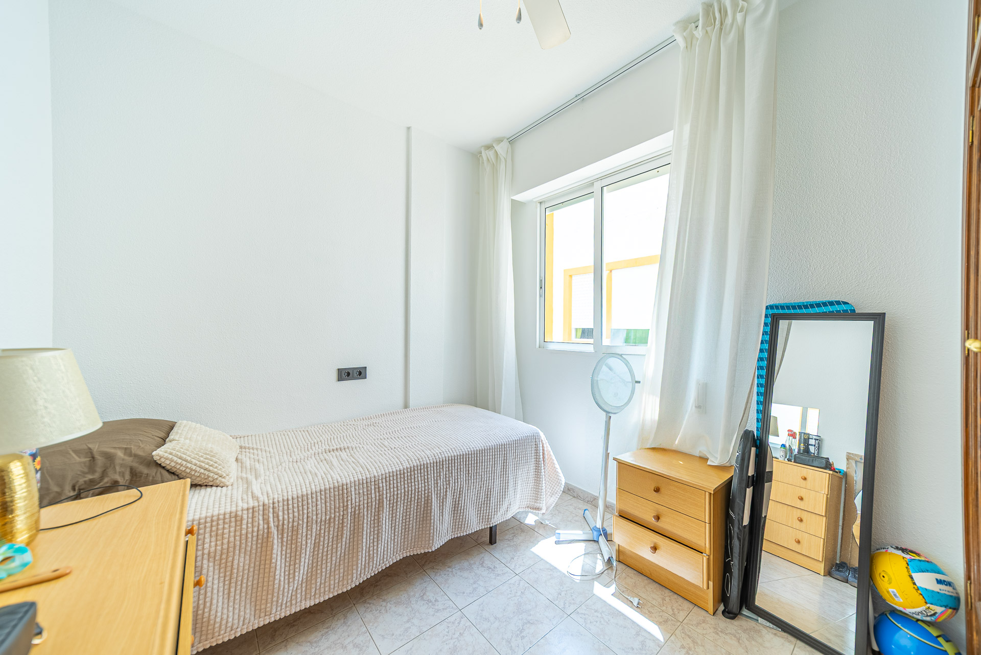 For sale - 3 Bedroom 1 Bathroom Penthouse in La Mata - La mata  - Alicante