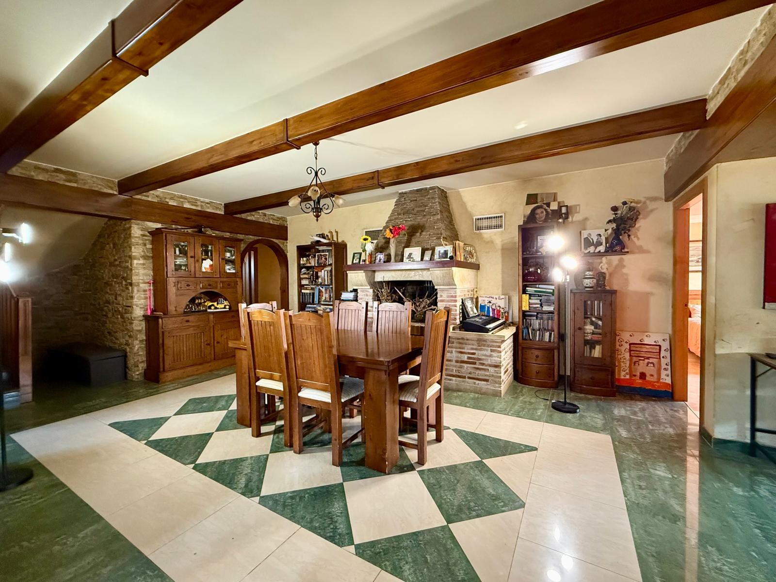 For sale - 5 Bedroom 3 Bathroom Villa in San Miguel de Salinas - San Miguel de Salinas  - Alicante