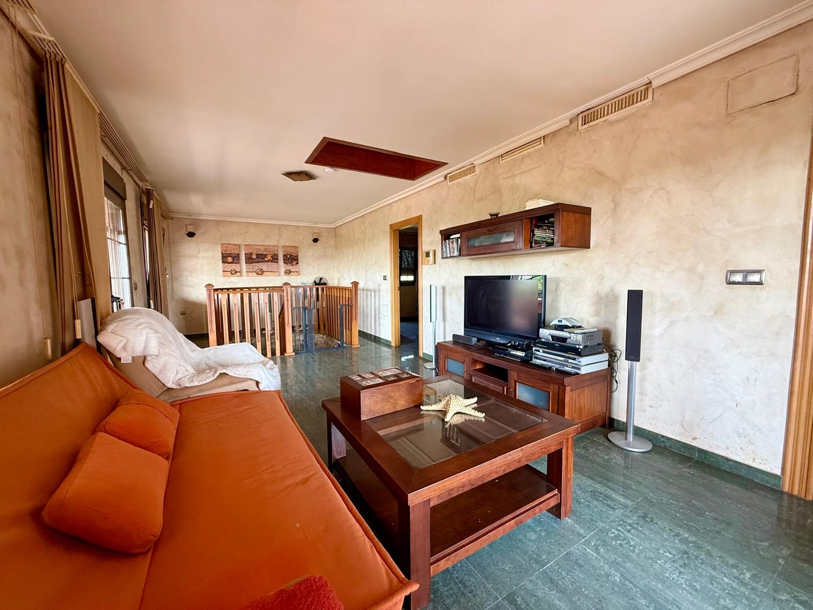 For sale - 5 Bedroom 3 Bathroom Villa in San Miguel de Salinas - San Miguel de Salinas  - Alicante