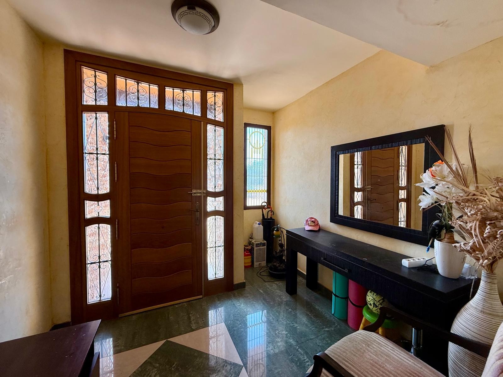 For sale - 5 Bedroom 3 Bathroom Villa in San Miguel de Salinas - San Miguel de Salinas  - Alicante