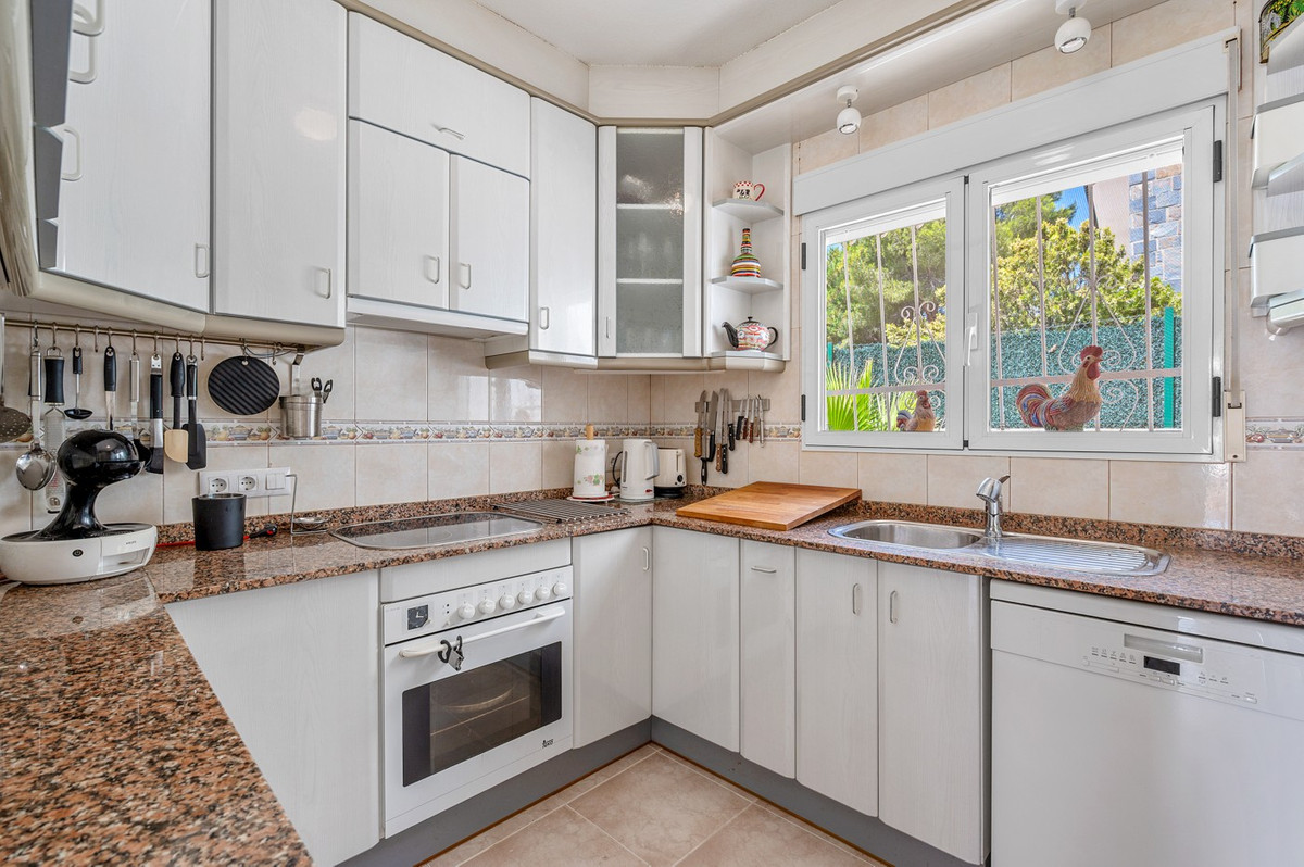 For sale - 3 Bedroom 4 Bathroom House - Detached Villa in Rojales - Ciudad Quesada  - Alicante