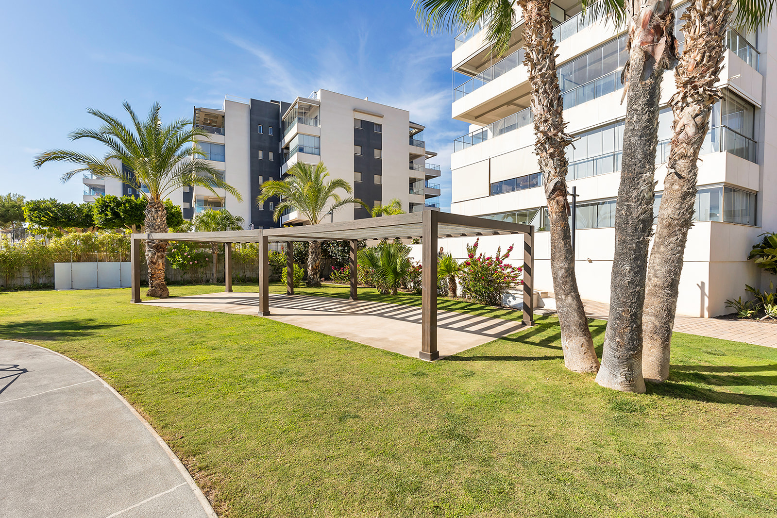For sale - 2 Bedroom 2 Bathroom Apartment in Los Dolses - Villamartin  - Alicante