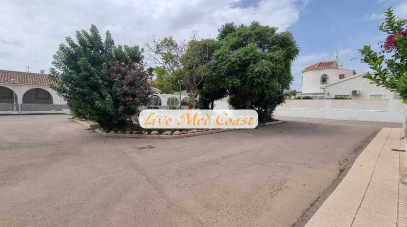 For sale - 4 Bedroom 2 Bathroom Townhouse in Los Alcazares - Oasis - Murcia
