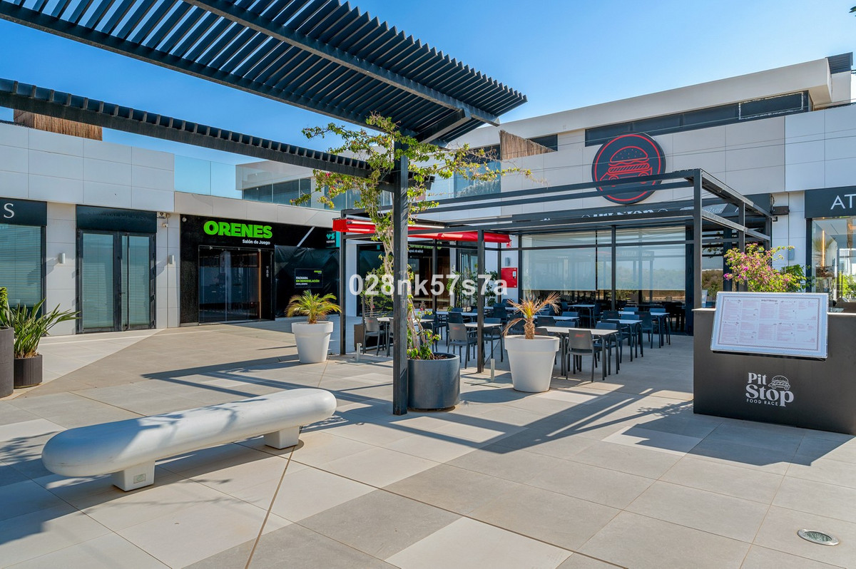 For sale - 4 Bedroom 4 Bathroom House - Detached Villa in Orihuela - Lomas de Cabo Roig  - Alicante