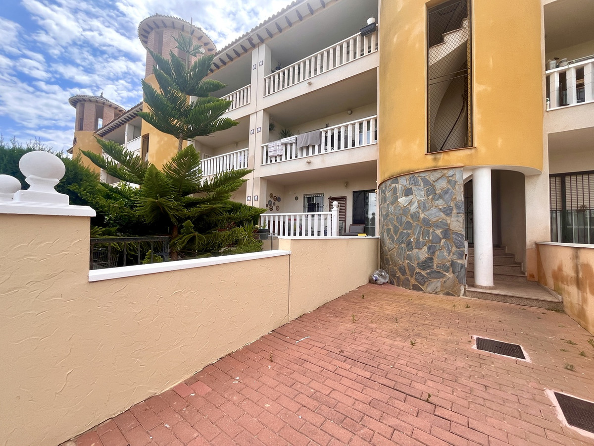For sale - 2 Bedroom 1 Bathroom Apartment Ground floor apartment Cabo Roig - Cabo Roig  - Alicante