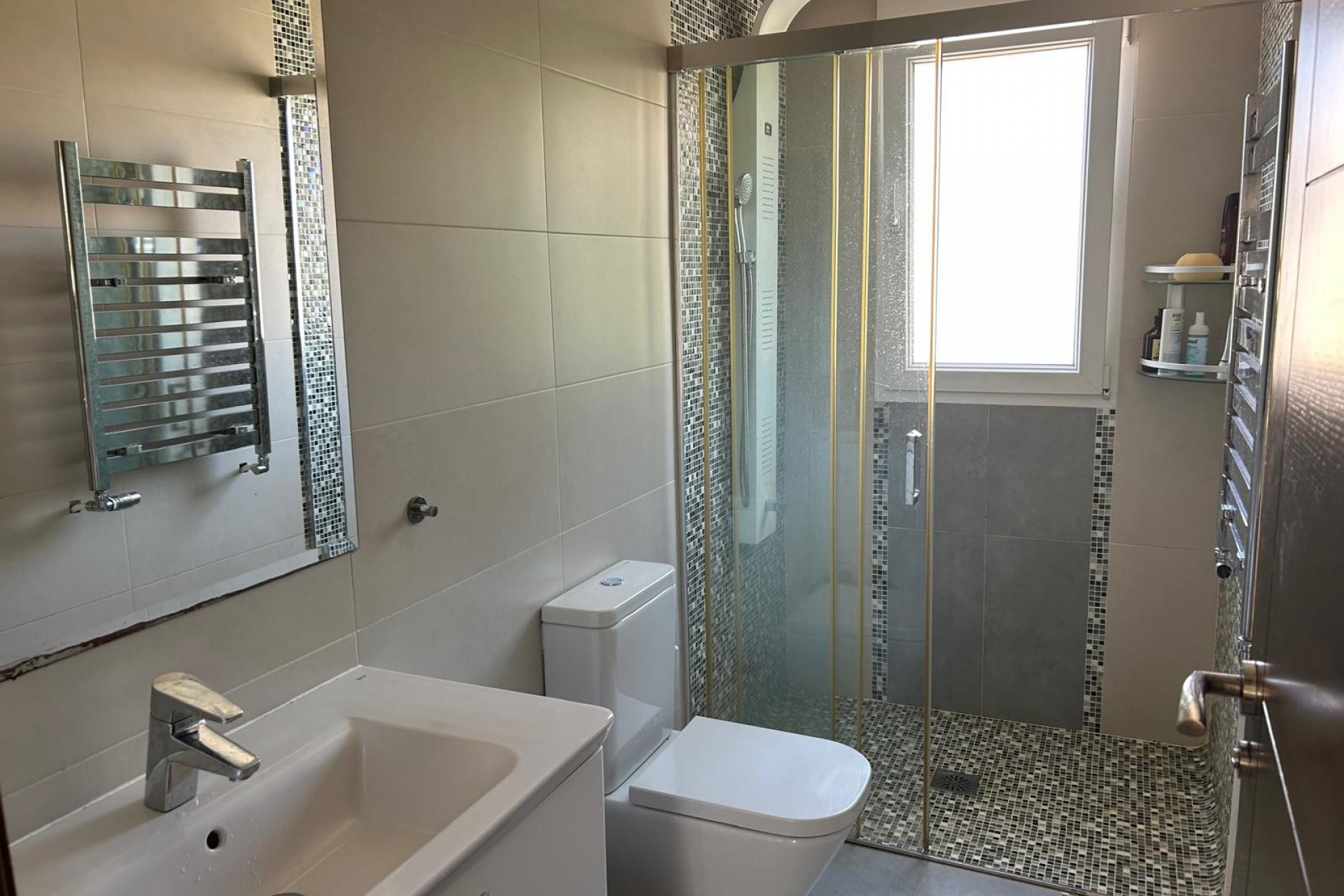 For sale - 4 Bedroom 4 Bathroom Villa in Ciudad Quesada - Rojales  - Alicante