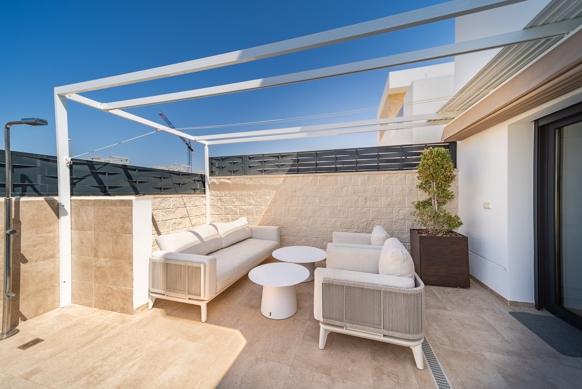 For sale - 3 Bedroom 3 Bathroom Villa in Ciudad Quesada -  - Alicante