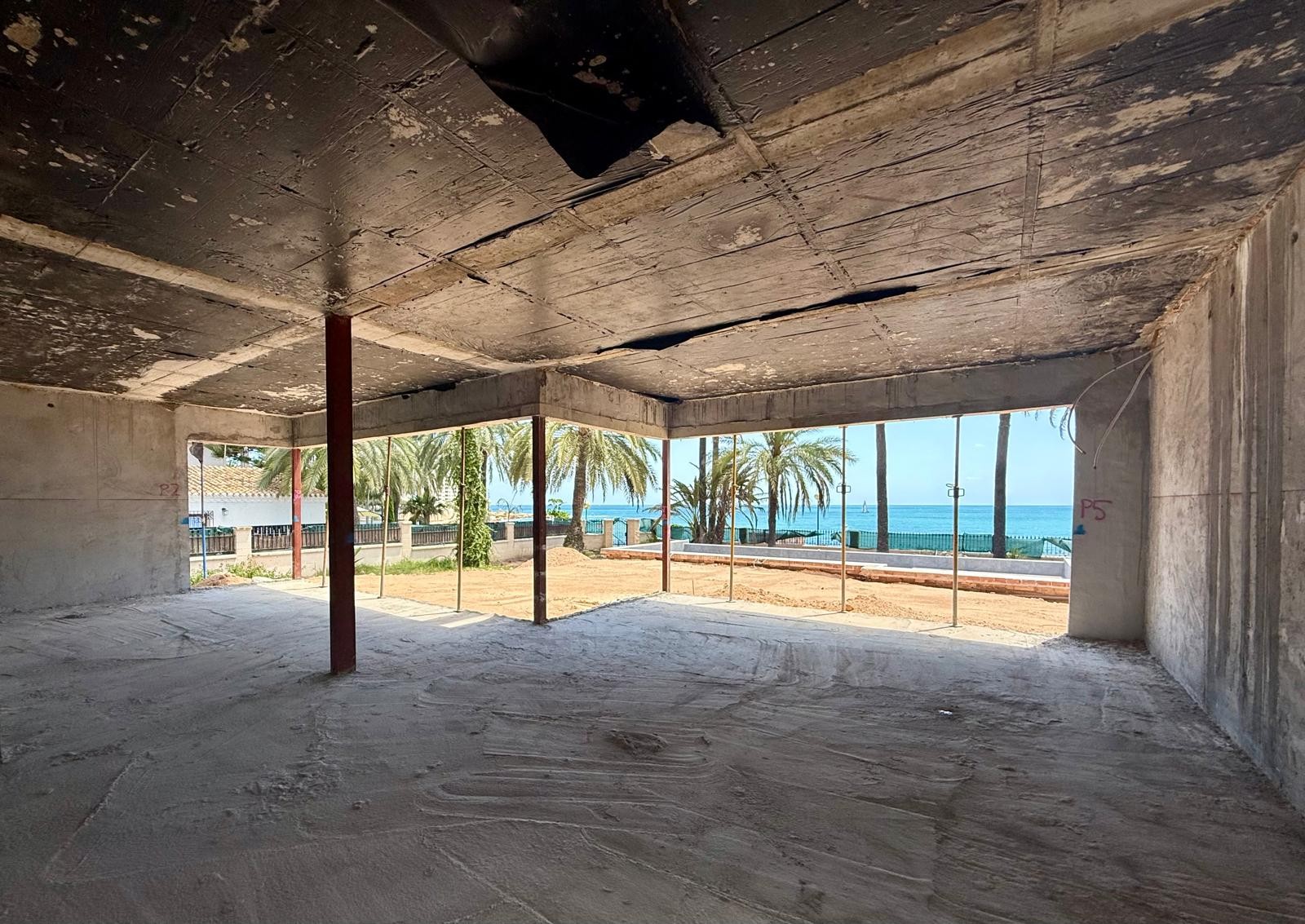 For sale - Detached Villa in Orihuela Costa - Punta Prima  - Alicante