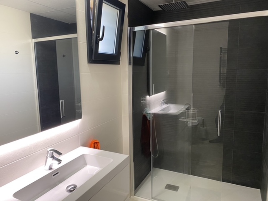 For sale - 3 Bedroom 2 Bathroom Apartment in Playa Flamenca - , Playa Flamenca, Alicante, Spain - Alicante