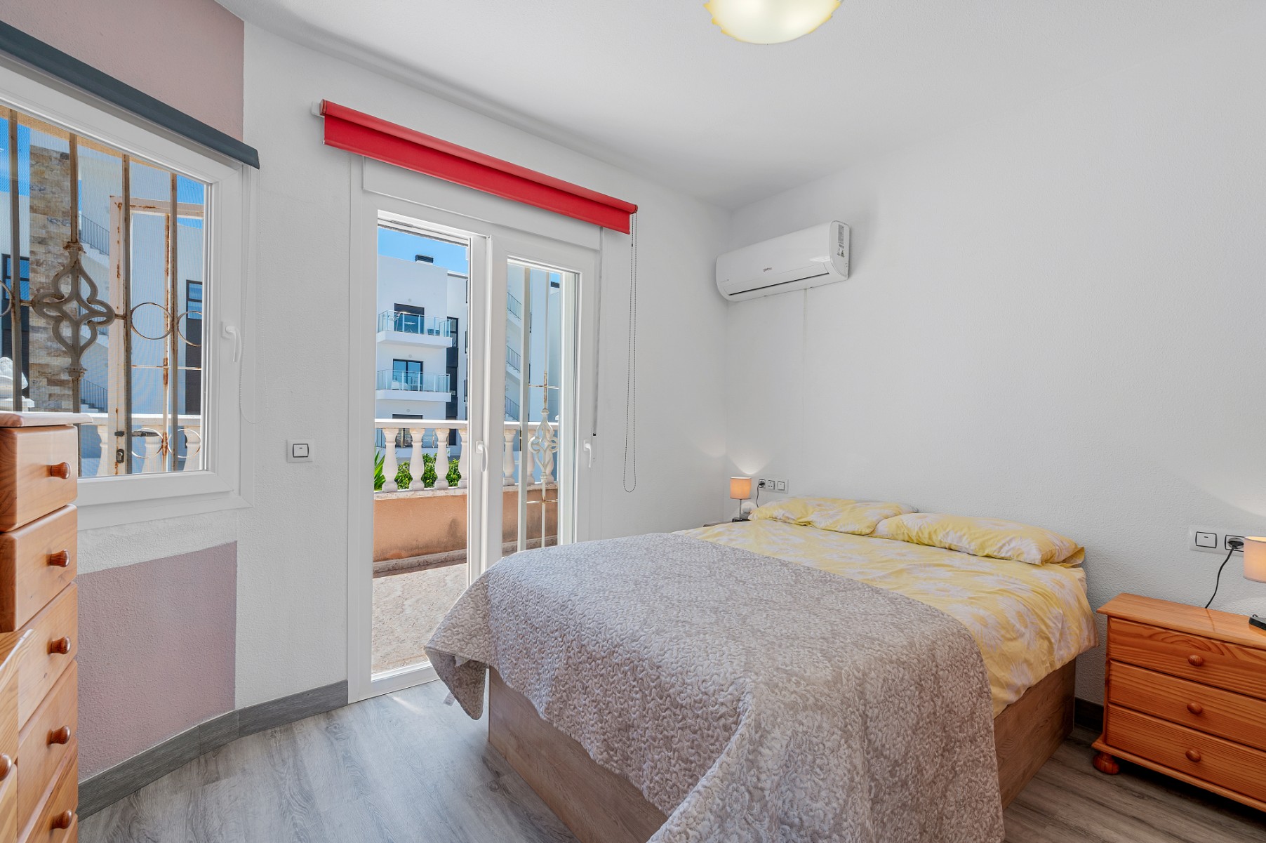 For sale - 3 Bedroom 2 Bathroom Townhouse in Orihuela Costa - La Zenia  - Alicante