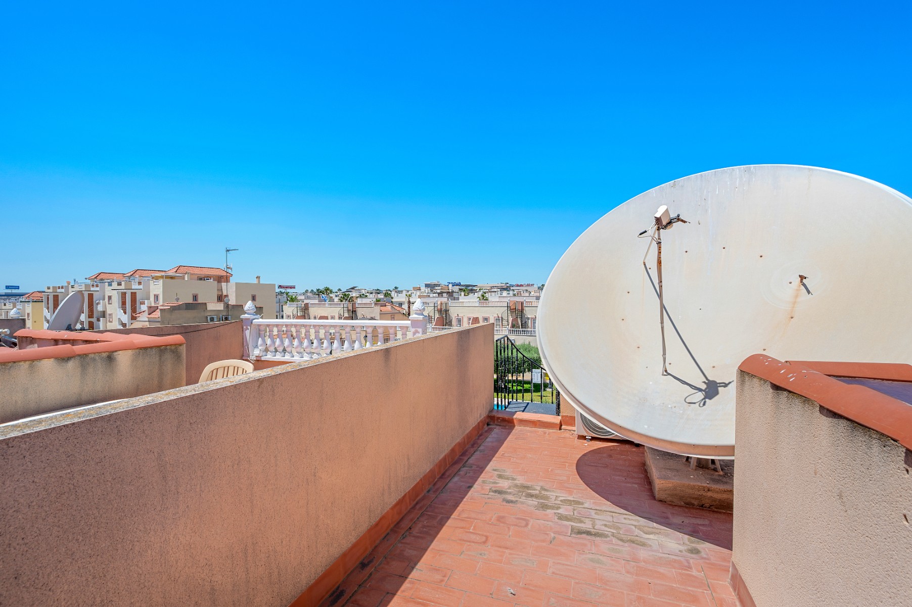 For sale - 3 Bedroom 2 Bathroom Townhouse in Orihuela Costa - La Zenia  - Alicante