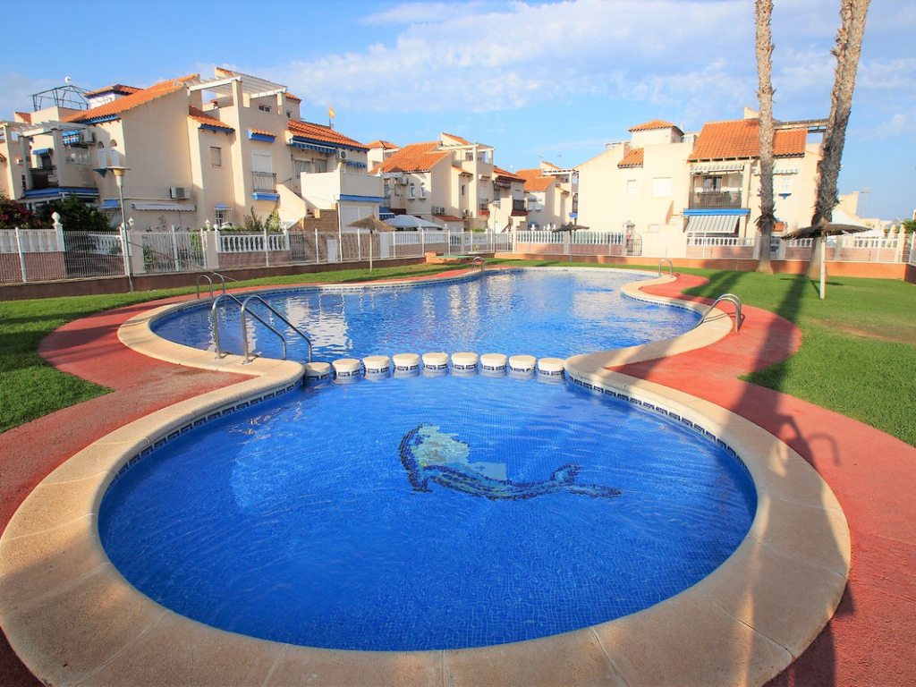 2 Bedroom 1 Bathroom Penthouse in Playa Flamenca
