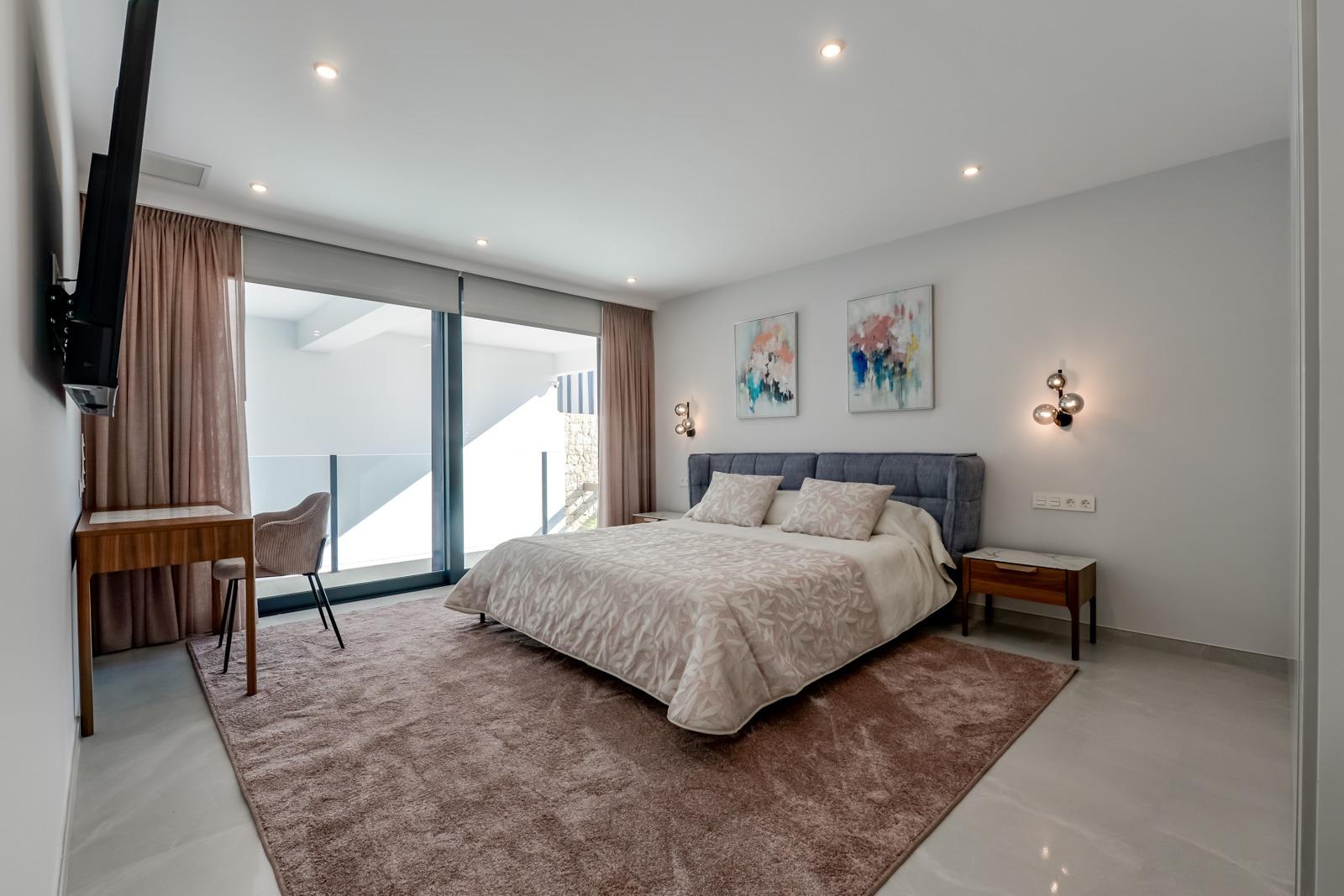 New Build - 8 Bedroom 5 Bathroom Villa in Finestrat - Sierra Cortina  - Alicante