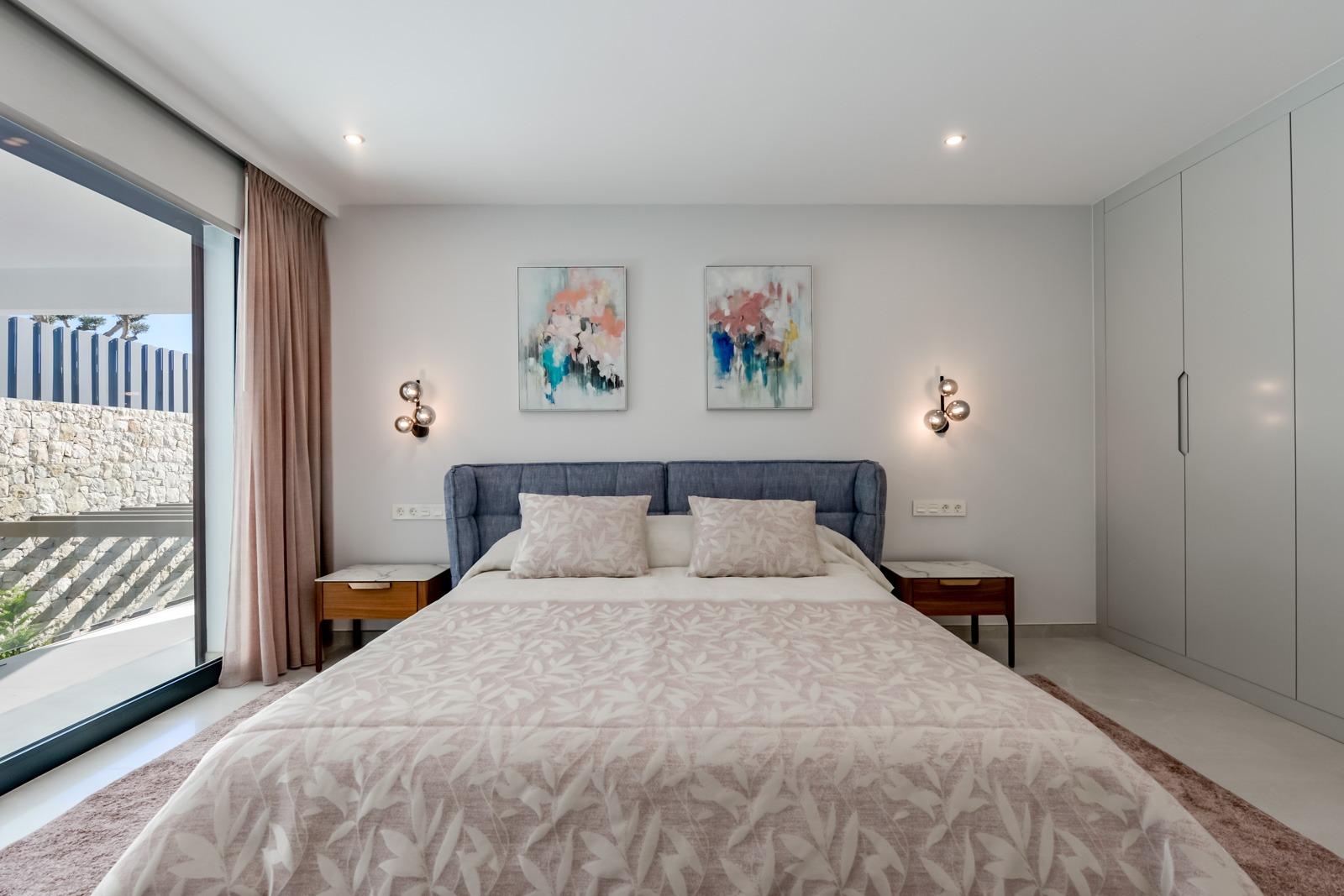 New Build - 8 Bedroom 5 Bathroom Villa in Finestrat - Sierra Cortina  - Alicante