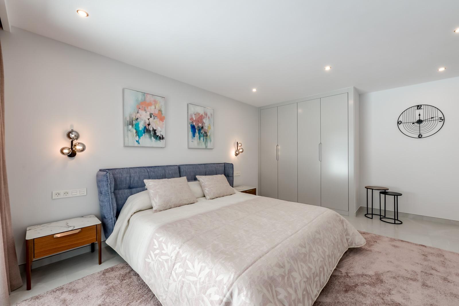 New Build - 8 Bedroom 5 Bathroom Villa in Finestrat - Sierra Cortina  - Alicante