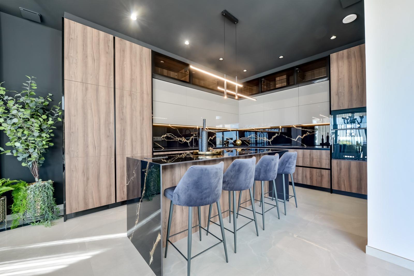 New Build - 8 Bedroom 5 Bathroom Villa in Finestrat - Sierra Cortina  - Alicante