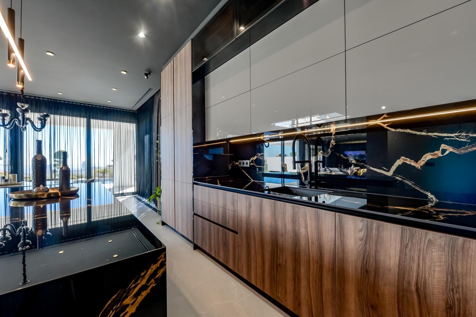 New Build - 8 Bedroom 5 Bathroom Villa in Finestrat - Sierra Cortina  - Alicante