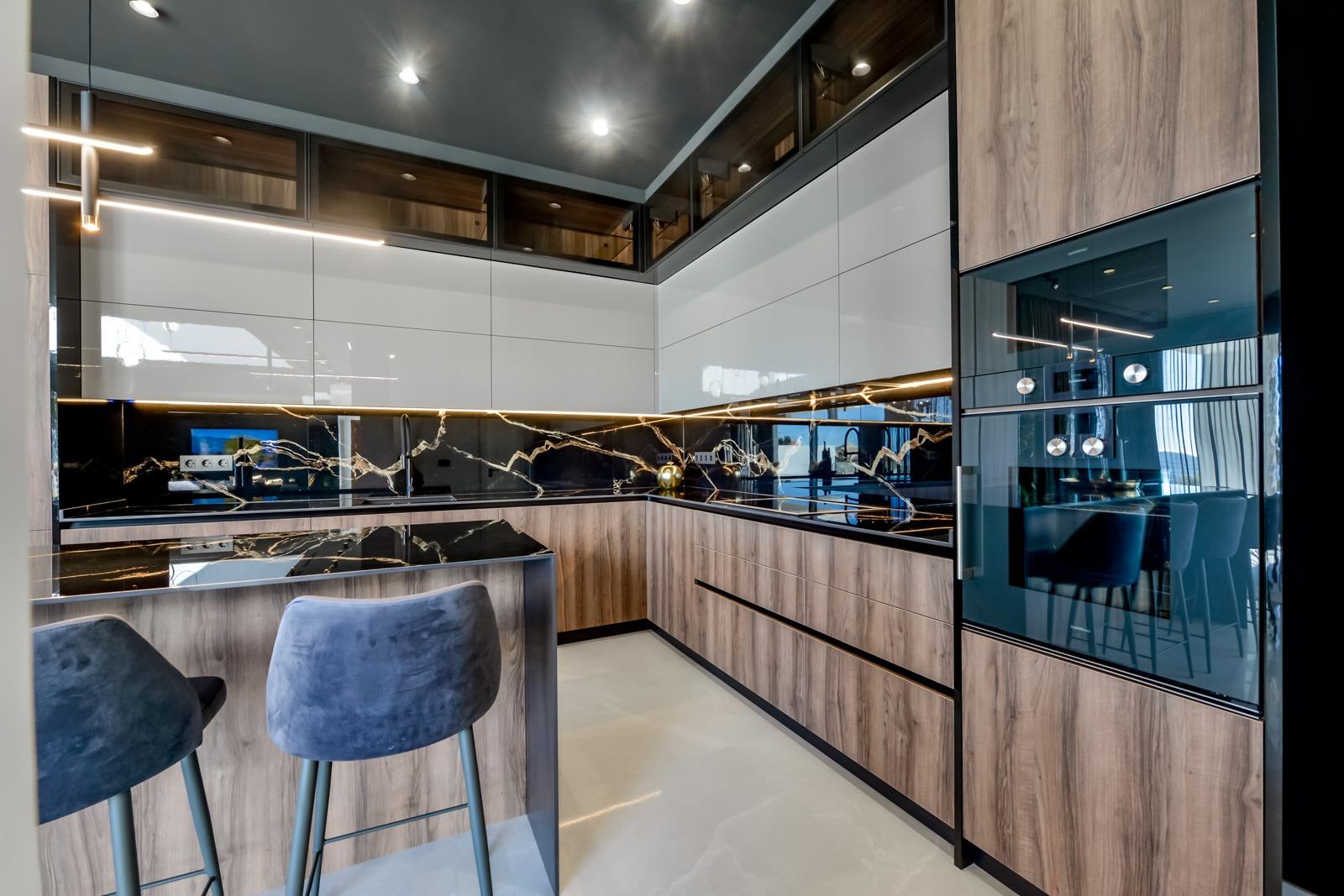 New Build - 8 Bedroom 5 Bathroom Villa in Finestrat - Sierra Cortina  - Alicante