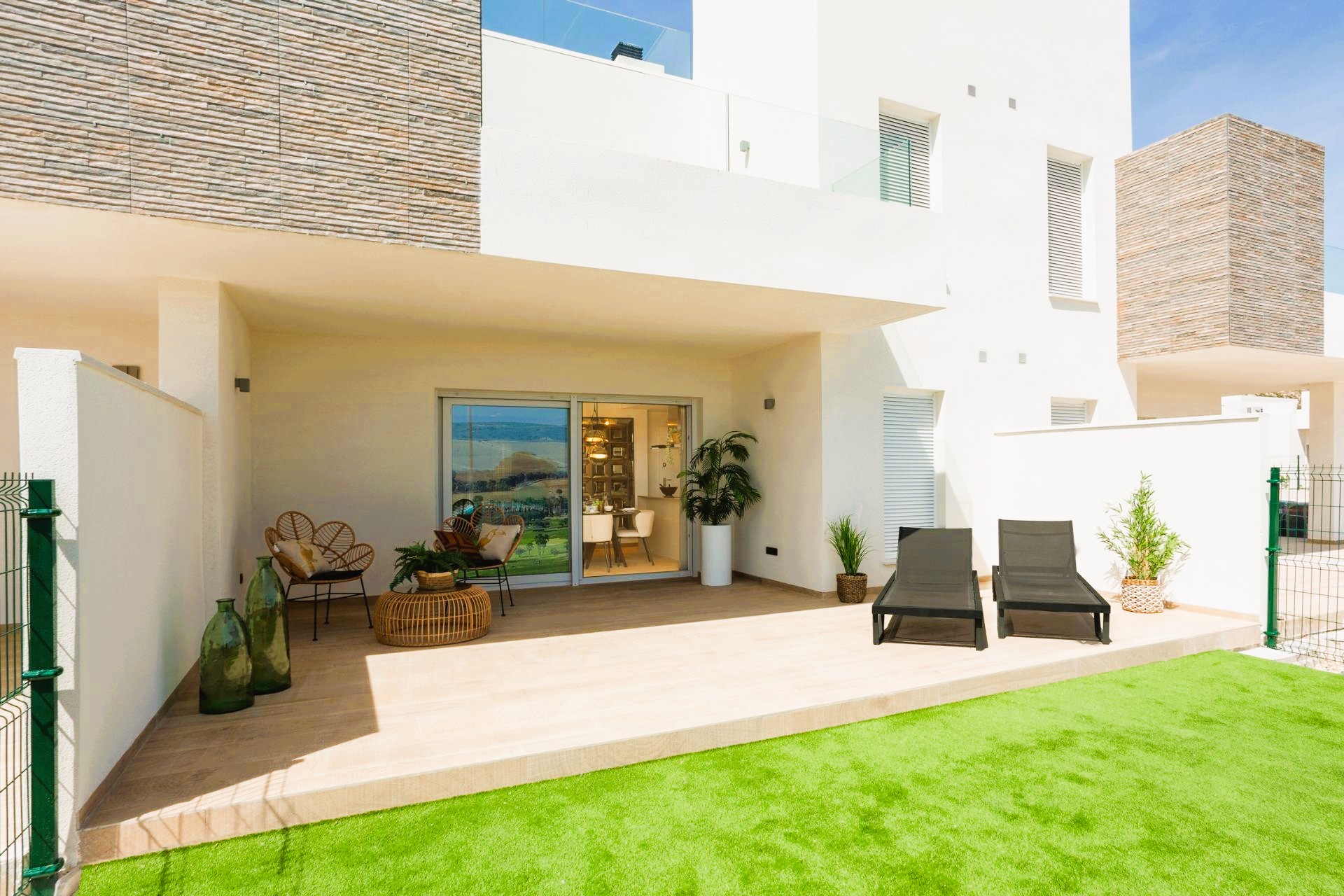 New Build - 2 Bedroom 2 Bathroom Ground Floor Modern Apartment in La Finca Golf Resort - La Finca Golf Resort - Alicante