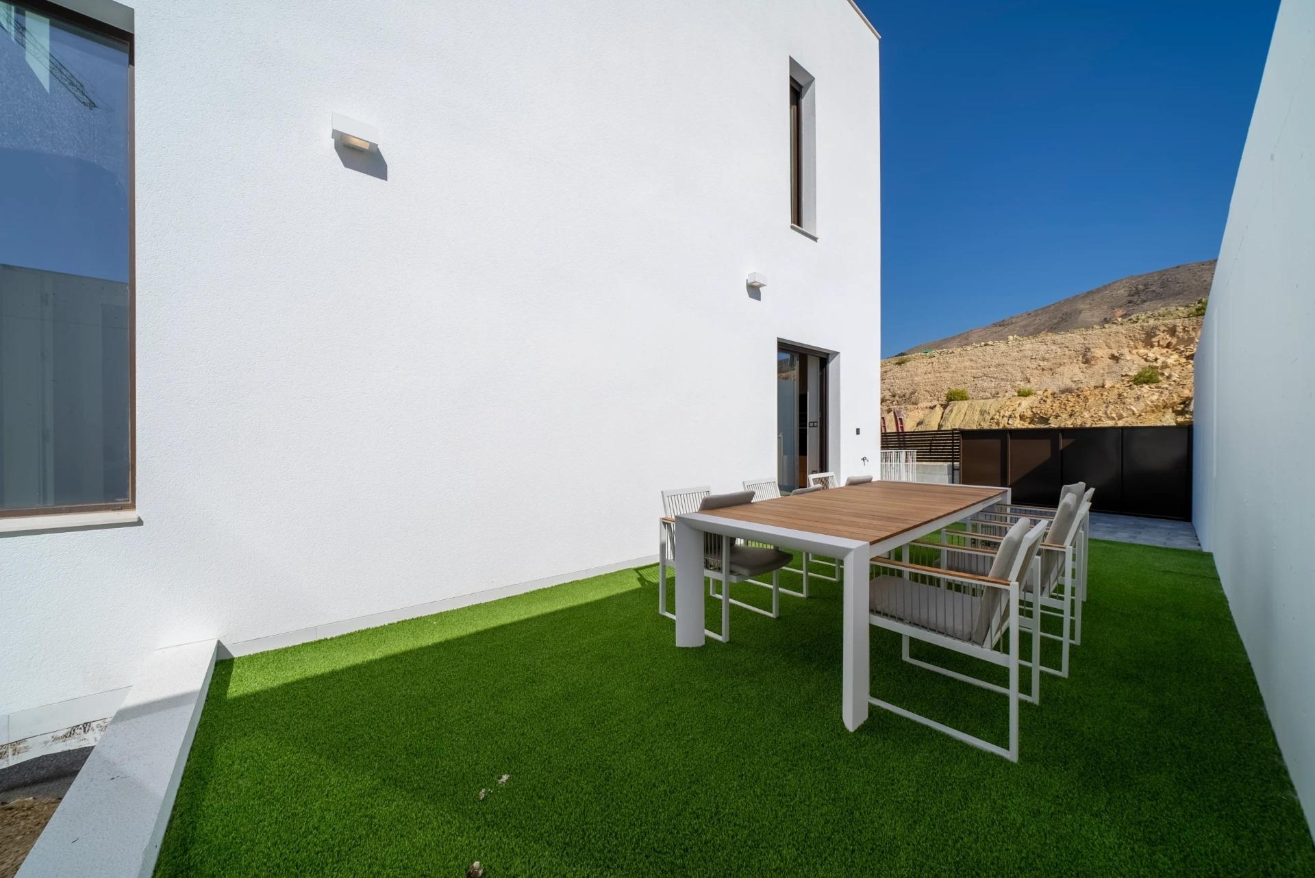New Build - 3 Bedroom 3 Bathroom Villa in Finestrat - Golf Bahia  - Alicante