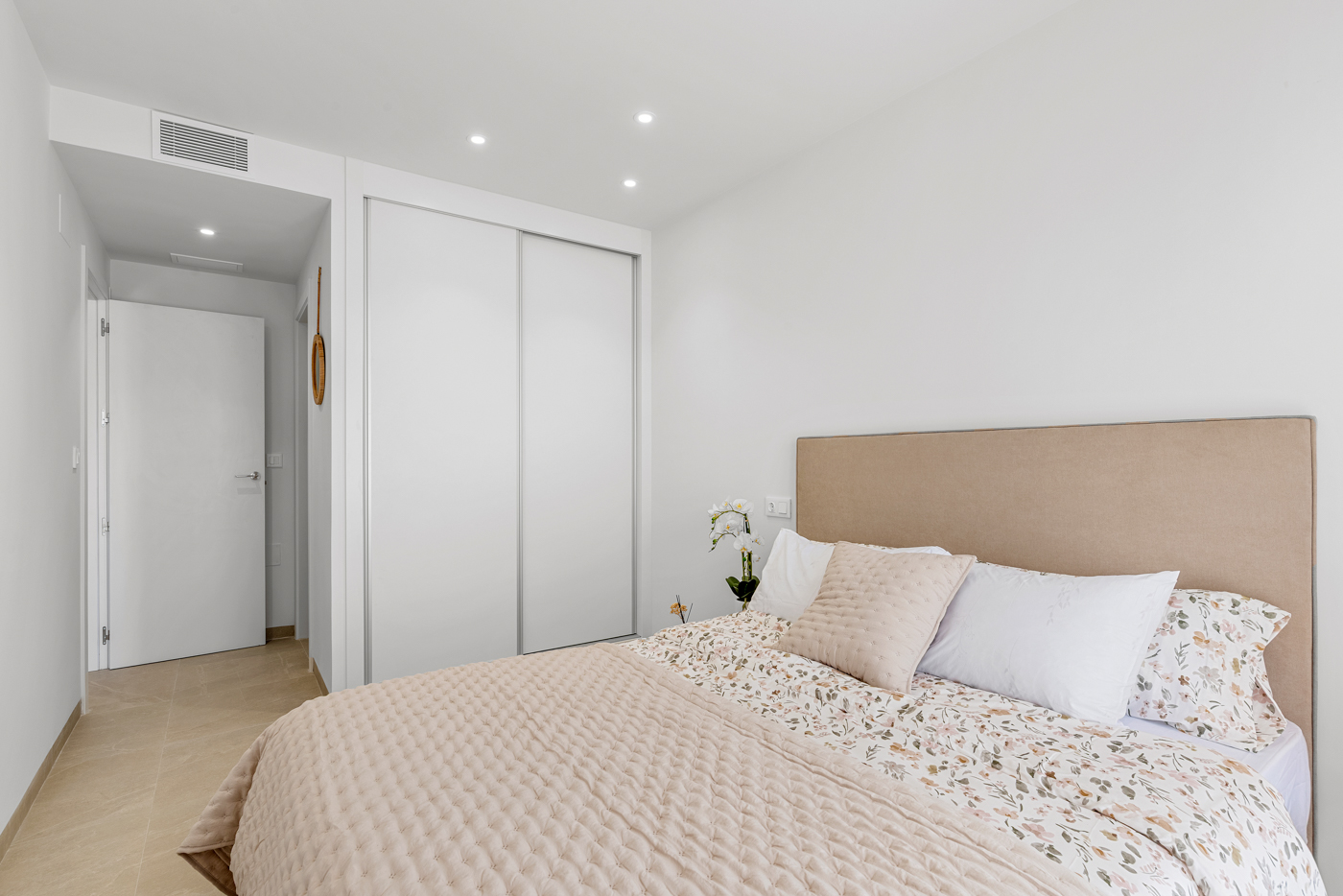 New Build - 3 Bedroom 2 Bathroom Top Floor Apartment in Jacarilla - pueblo  - Alicante