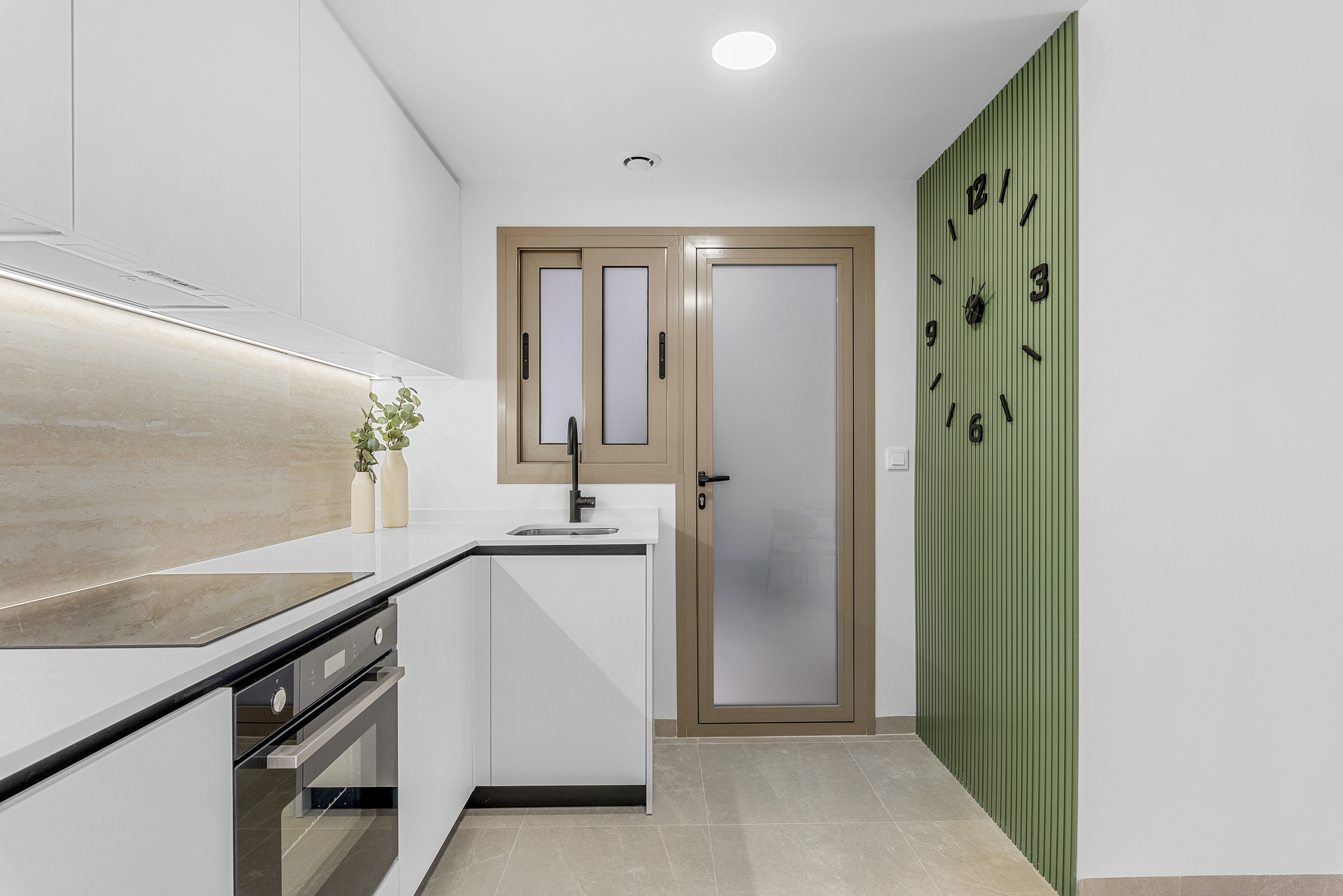 New Build - 3 Bedroom 2 Bathroom Top Floor Apartment in Jacarilla - pueblo  - Alicante