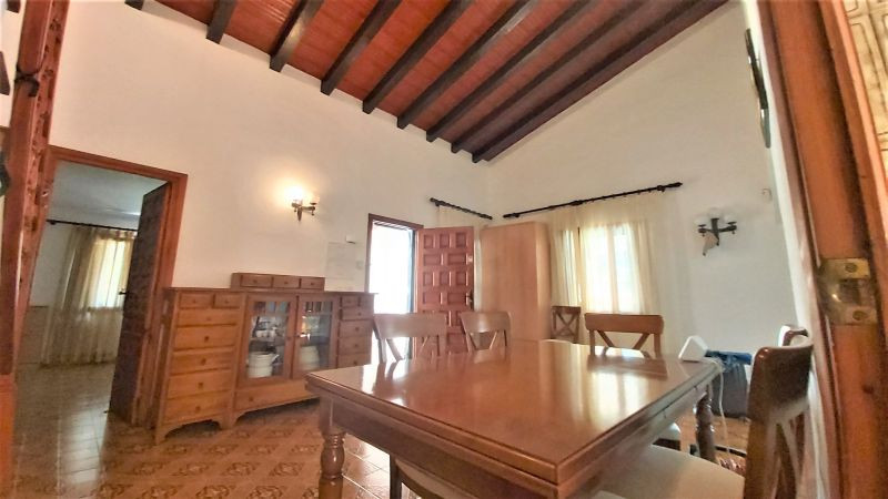 For sale - 4 Bedroom 3 Bathroom Detached Villa in Punta Prima -   - Alicante