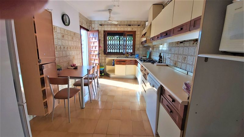 For sale - 4 Bedroom 3 Bathroom Detached Villa in Punta Prima -   - Alicante