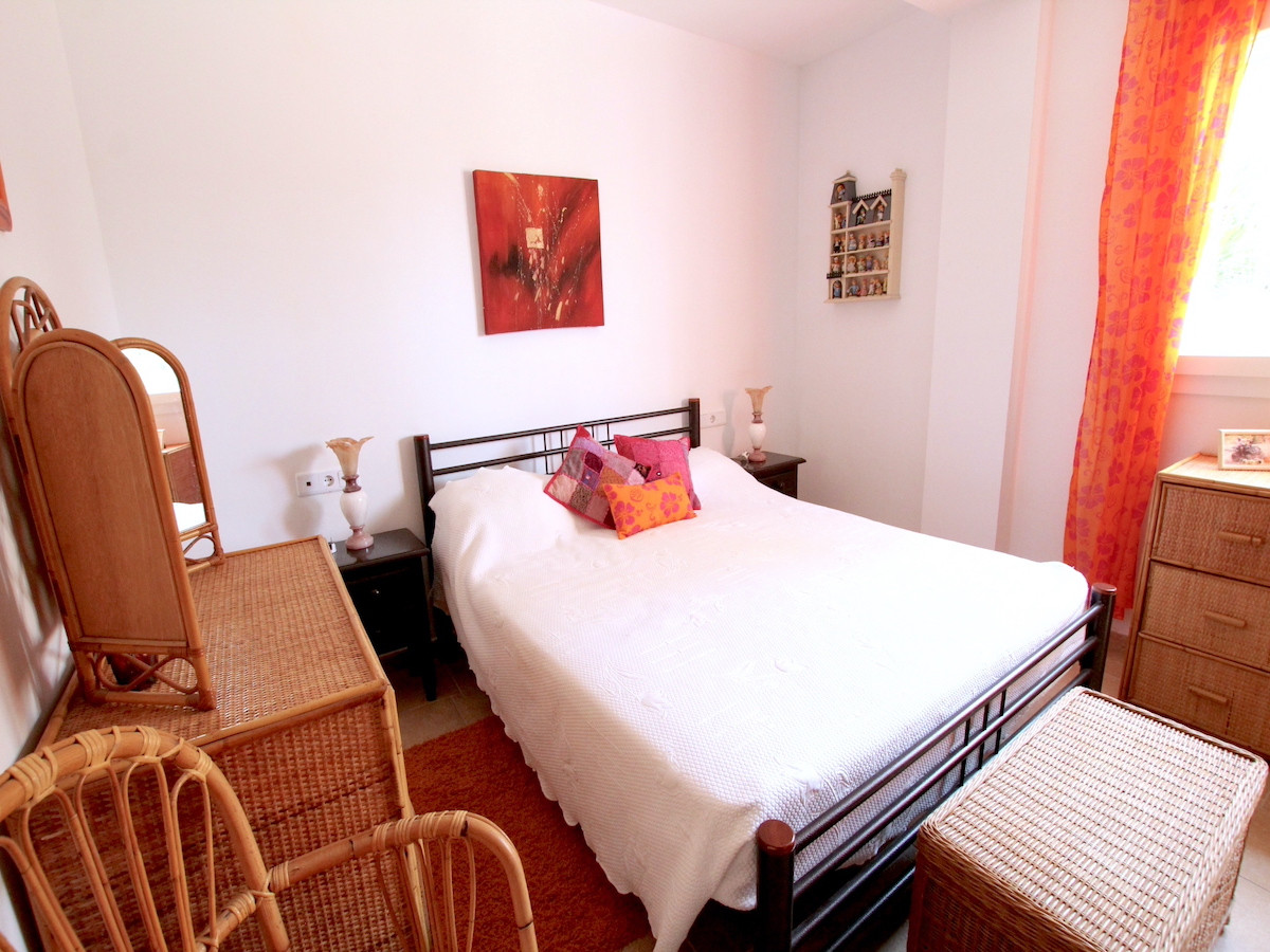 For sale - 3 Bedroom 2 Bathroom House - Detached Villa in Algorfa - Algorfa Centro  - Alicante