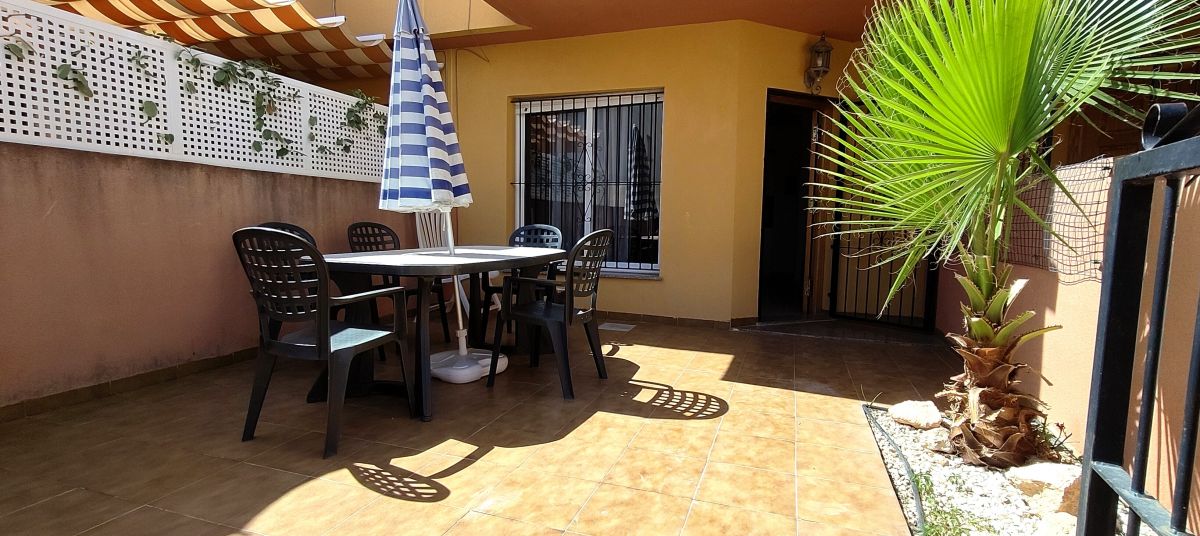 For sale - 3 Bedroom 2 Bathroom Townhouse in CABO ROIG - , CABO ROIG, Alicante, Spain - Alicante