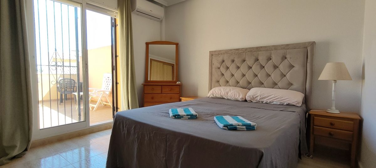 For sale - 3 Bedroom 2 Bathroom Townhouse in CABO ROIG - , CABO ROIG, Alicante, Spain - Alicante