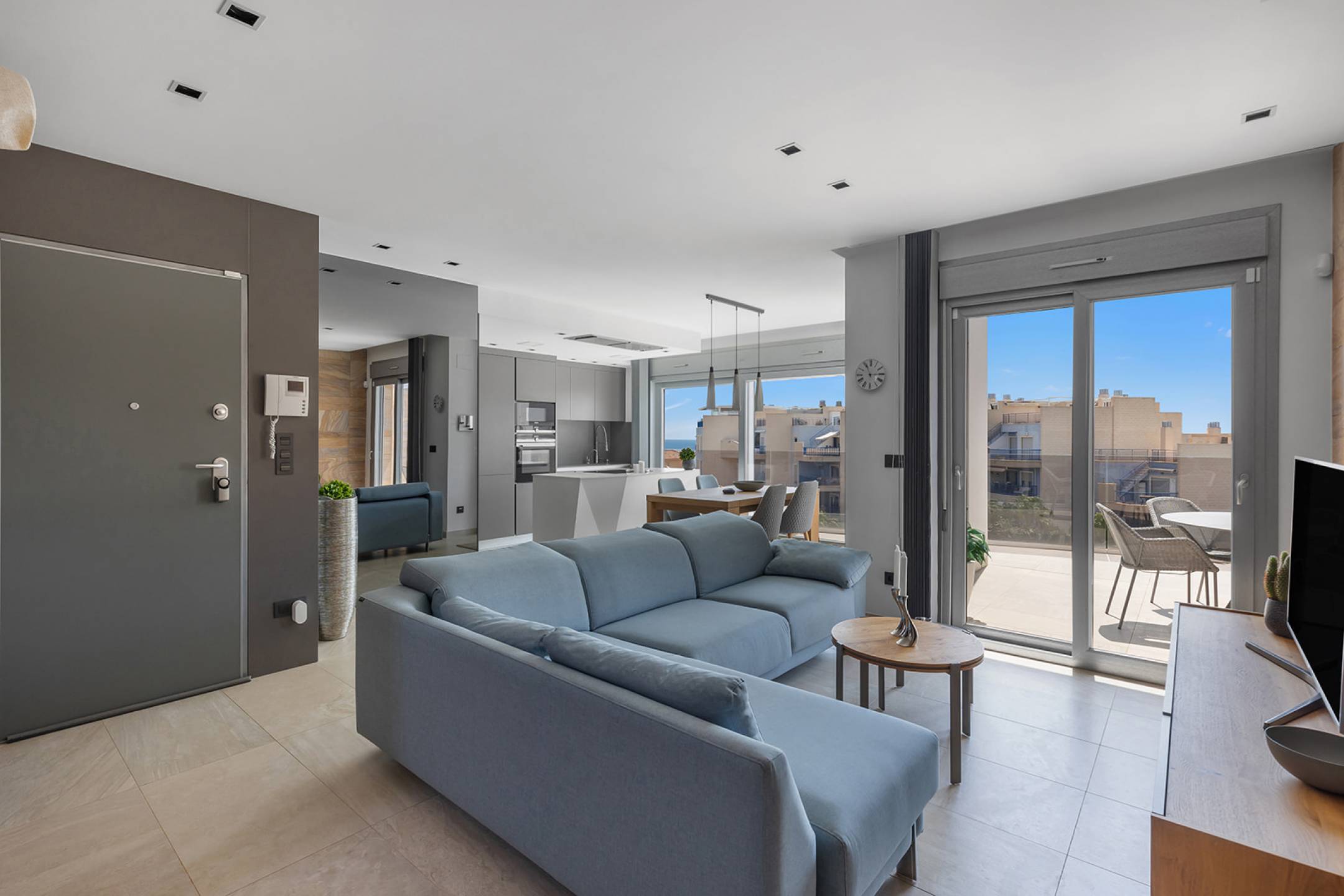 For sale - 3 Bedroom 2 Bathroom Luxury Penthouse Apartment in Cabo Roig - Aguamarina - Alicante