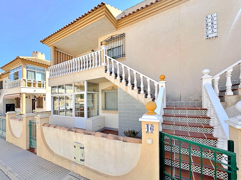 2 Bedroom 1 Bathroom Apartment in Orihuela Costa