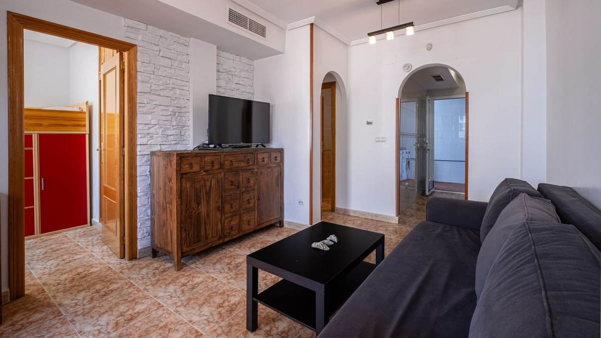 For sale - 2 Bedroom 2 Bathroom Ground Floor Apartment in Punta Prima  - Punta Prima  - Alicante