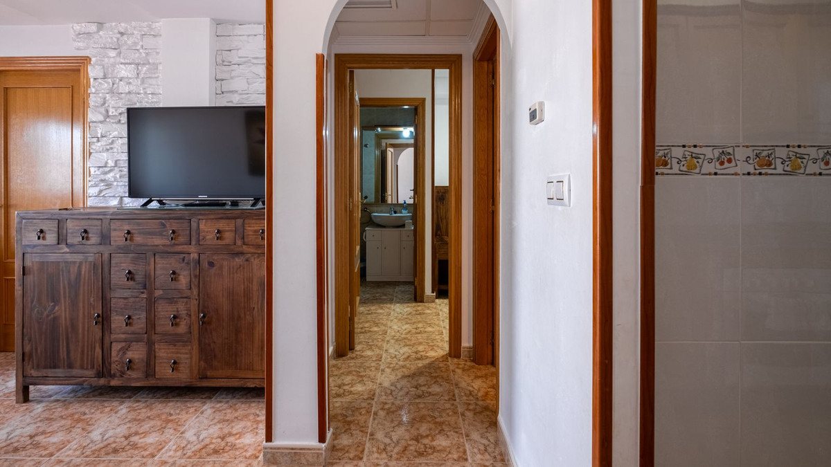 For sale - 2 Bedroom 2 Bathroom Ground Floor Apartment in Punta Prima  - Punta Prima  - Alicante