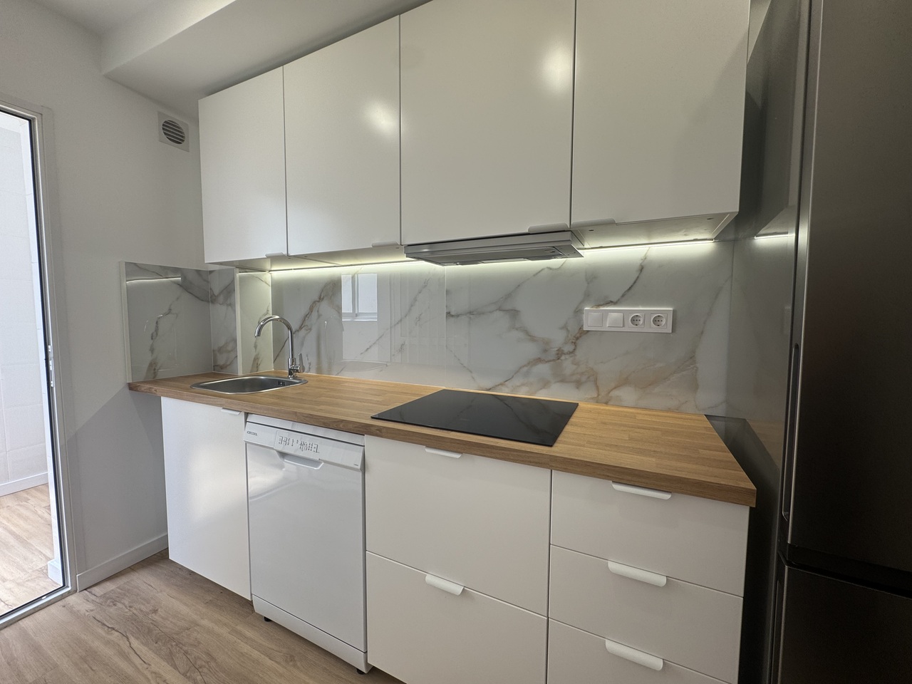 For sale - 2 Bedroom 1 Bathroom Apartment in Los Altos - , Los Altos, Alicante, Spain - Alicante