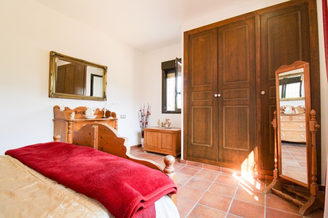For sale - 4 Bedroom 2 Bathroom Villa in Bigastro - , Bigastro, Alicante, Spain - Alicante