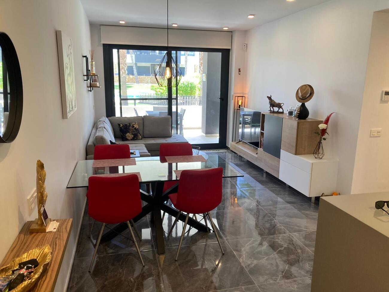 For sale - 2 Bedroom 2 Bathroom Apartment in Orihuela Costa - Costa Blanca  - Alicante