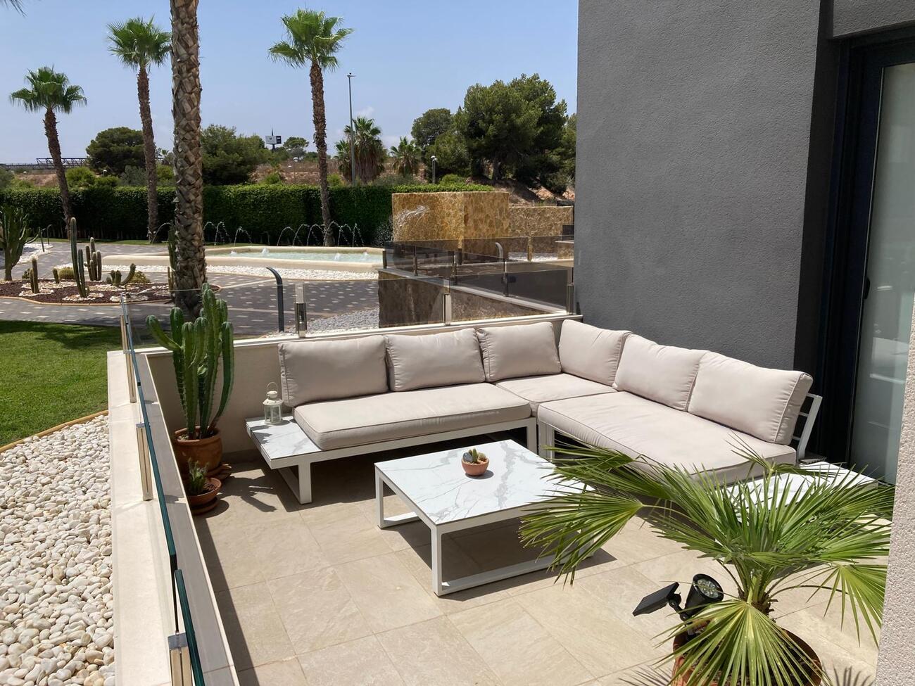 For sale - 2 Bedroom 2 Bathroom Apartment in Orihuela Costa - Costa Blanca  - Alicante