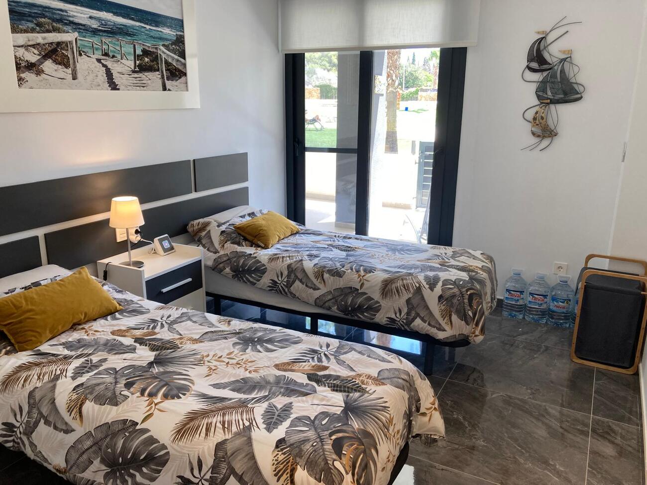 For sale - 2 Bedroom 2 Bathroom Apartment in Orihuela Costa - Costa Blanca  - Alicante