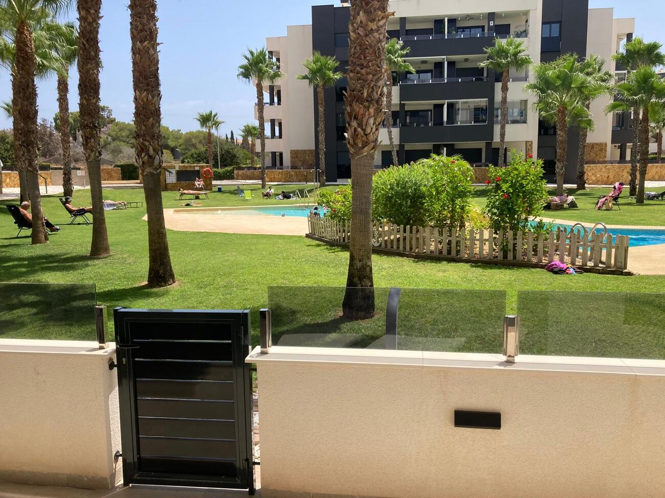 For sale - 2 Bedroom 2 Bathroom Apartment in Orihuela Costa - Costa Blanca  - Alicante